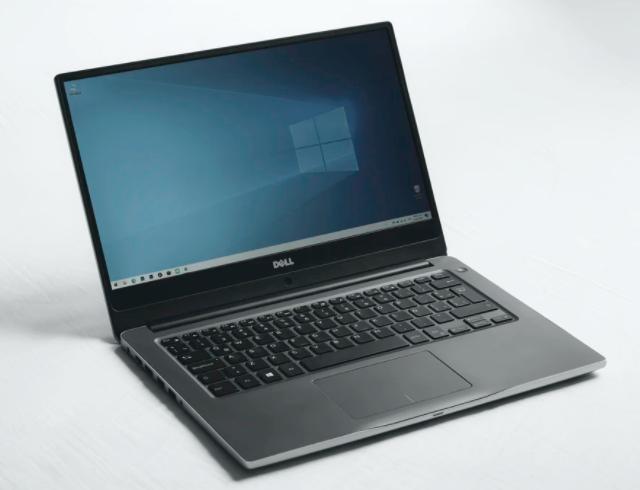 Dell Laptop 18.5 - 22 inch_0