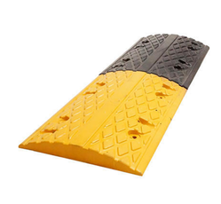 SOLESAFE Polymer Rubberized Speed Breaker SQL-TRS-SB-PRSB-008 Black and Yellow_0