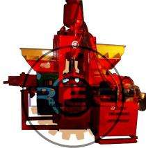 REE Road/Floor Concrete Paver Concrete Paver Machine RTP 03 3 Mtrs. to 5 Mtrs_0