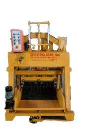 Concrete Block Making Machine  Per HR 1500 block_0