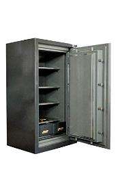 Storage Lockers Worker_0