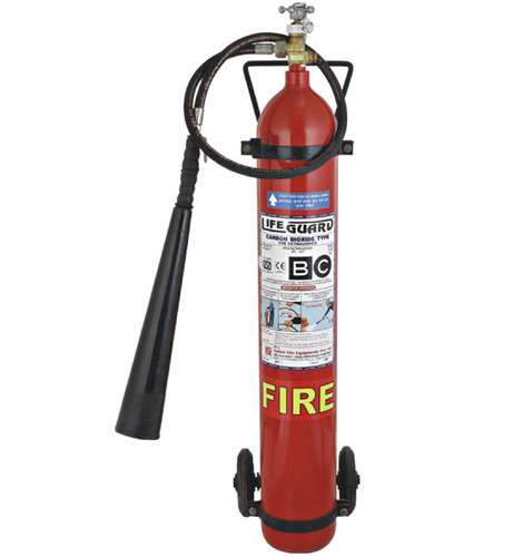 LIFEGUARD 4.5 kg CO2 Fire Extinguishers_0
