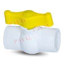 Manual UPVC Ball Valves DN 15 mm_0