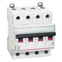 25 A 30 kA Four Pole MCCB_0