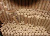 UNIQUE ECO FUELS Sawdust Briquette 80 mm_0