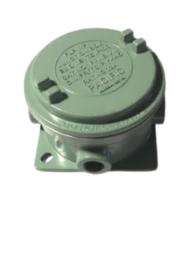 100 x 100 mm Surface Mounted 4 Way Junction Boxes_0