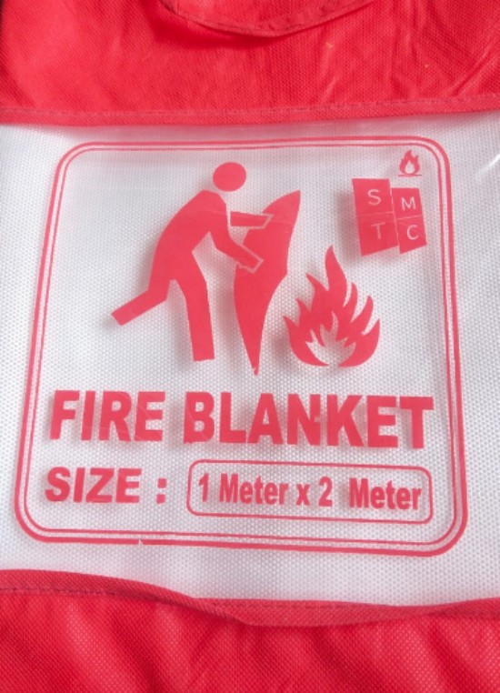 Atul Fiberglass 1 mm Fire Retardant Blanket White_0