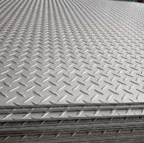 Jindal 10 mm E350 MS Chequered Plates 1000 mm_0