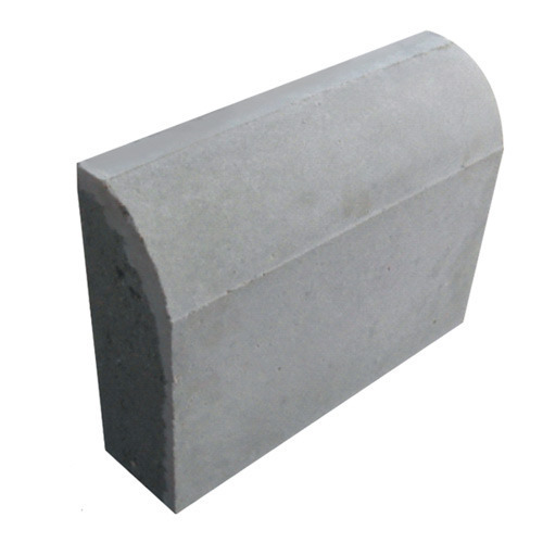 Concrete Kerb Stones 600 x 300 x 150 mm_0